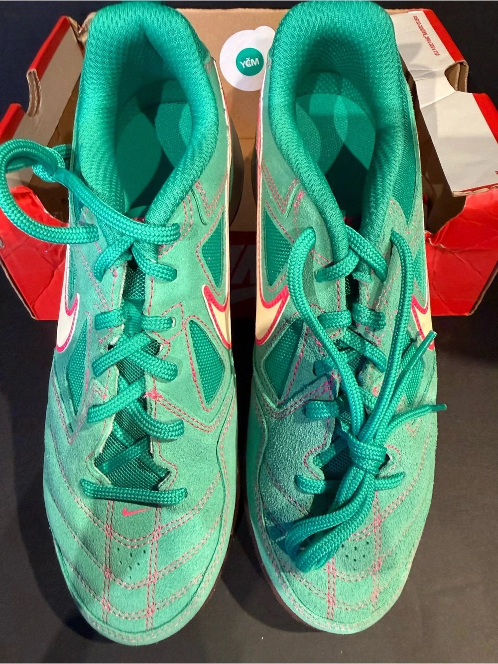 Nike Gato SDE Teal & Pink Swoosh Athletic Sneakers SIZE 6Y/7.5W